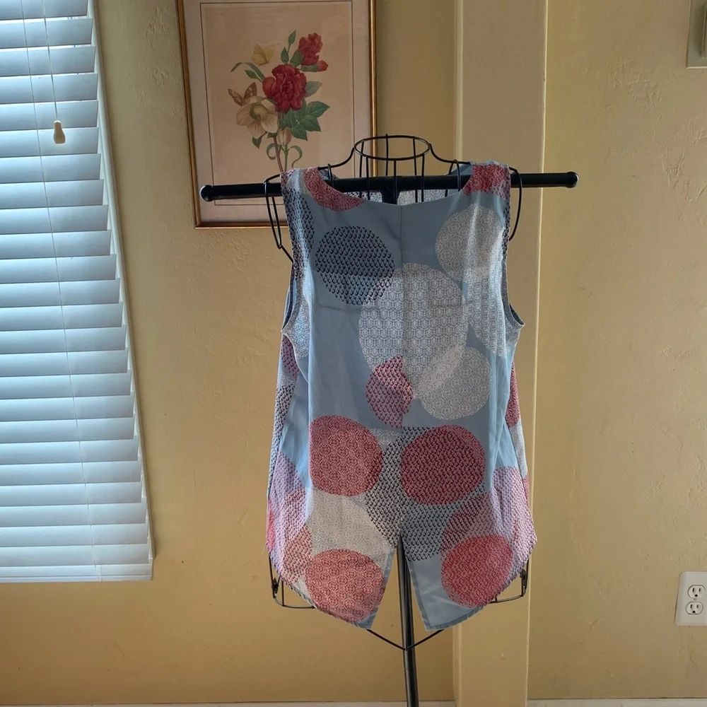 Renee C Sleeveless Blouse (teal/blue) with geometric pattern - Picture 3 of 5